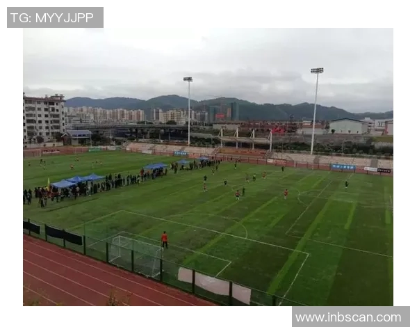 河源足球明星最新动态及其在国内外赛场的表现分析 河源足球明星最新动态及其在国内外赛场的表现分析